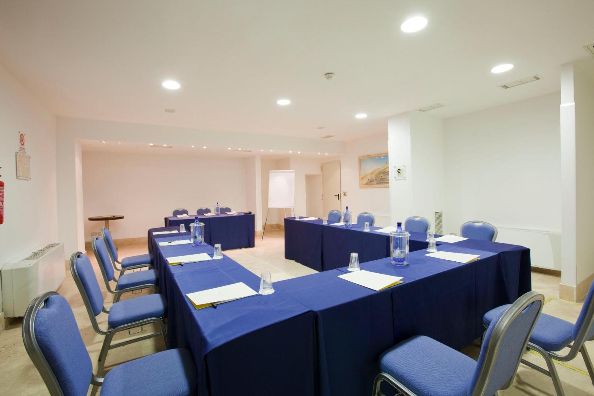 Centrum Palace Hotel & Resorts Campobasso Esterno foto