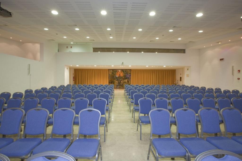 Centrum Palace Hotel & Resorts Campobasso Esterno foto