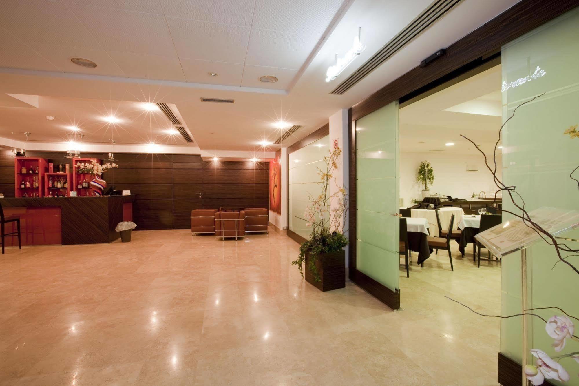 Centrum Palace Hotel & Resorts Campobasso Esterno foto